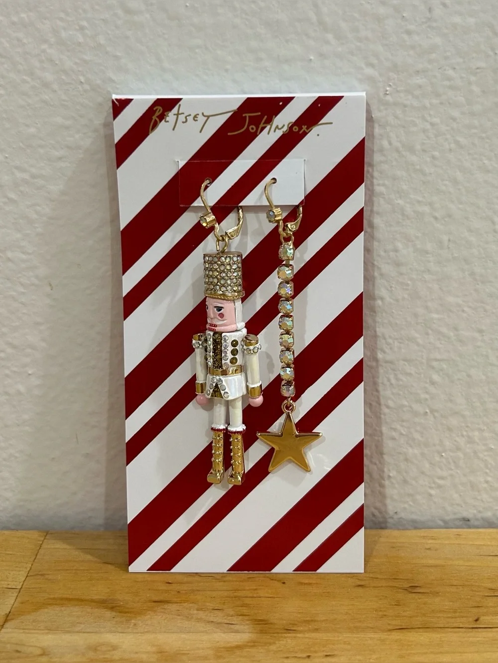 Betsey Johnson White Nutcracker Mismatched Dangle Christmas Earrings Bling Drop